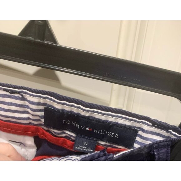 Tommy Hilfiger shorts - Picture 5 of 8